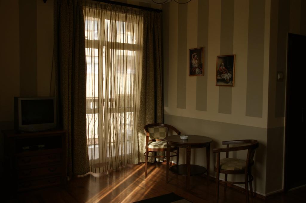 Hotel Piccolo Mondo 부쿠레슈티 객실 사진